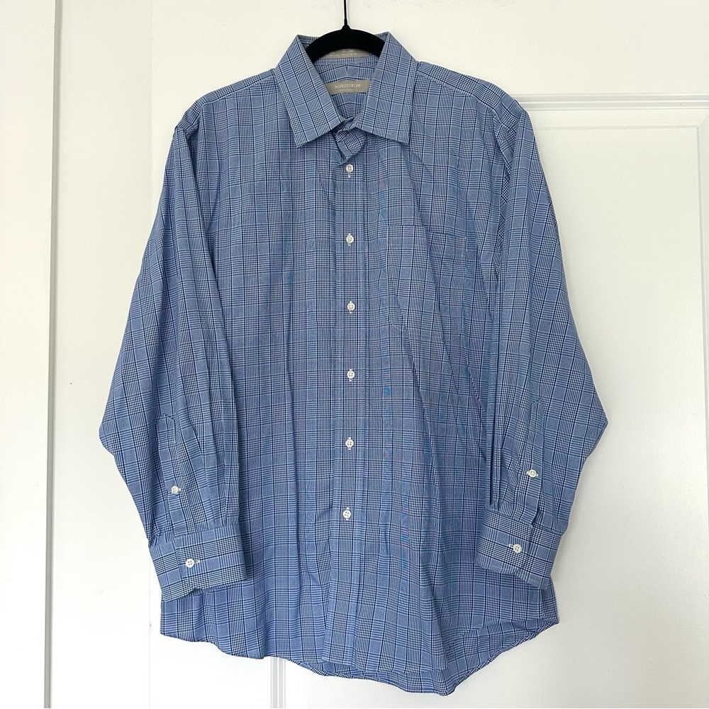 Nordstrom (16/32) Traditional Fit Smart Care Wrinkle Free Blue Pattern Button Up